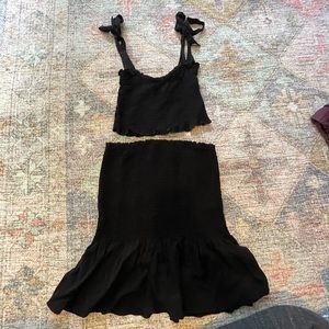 Black two piece fitted skirt and tank set